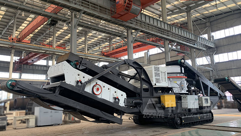 履带破碎筛分一体站