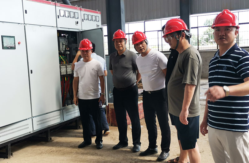 凯发k8国际首页矿机技术工程师亲临现场指导