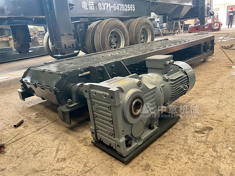 板链喂料机工厂实拍.jpg 板链喂料机工厂实拍.jpg