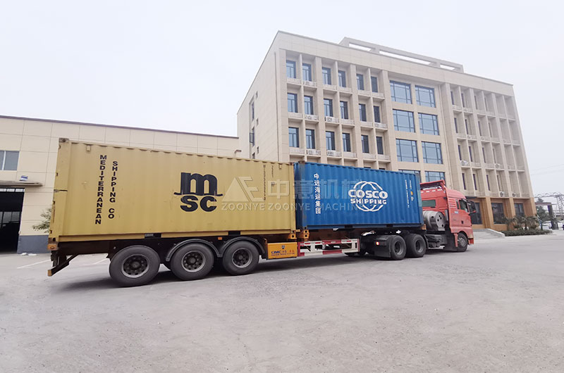 移动破碎机发往客户现场 移动破碎机发往客户现场