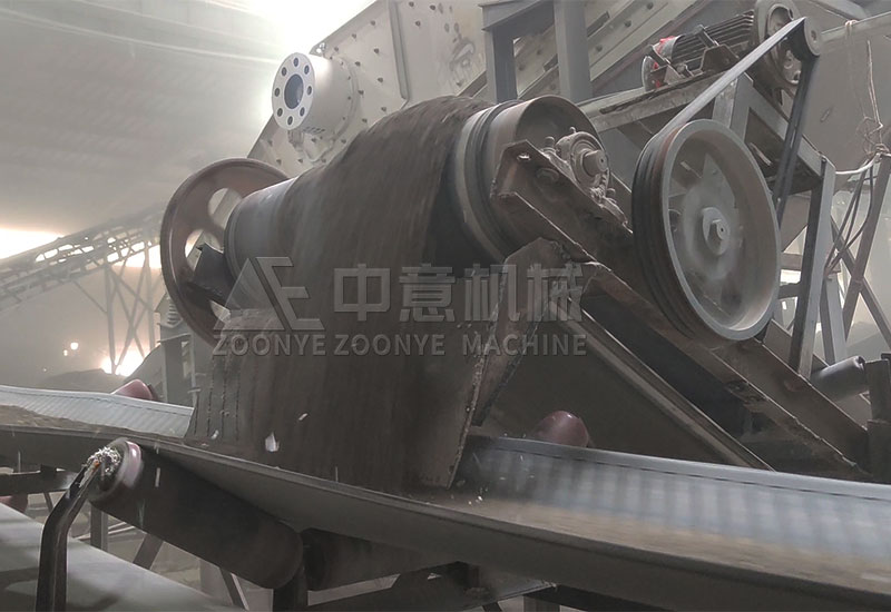 驰张筛筛分物料 驰张筛筛分物料