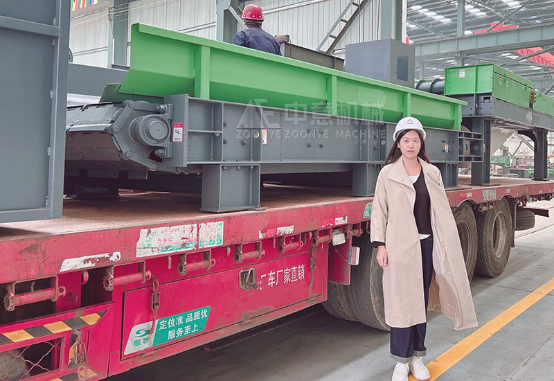 链板输送机.jpg 链板输送机