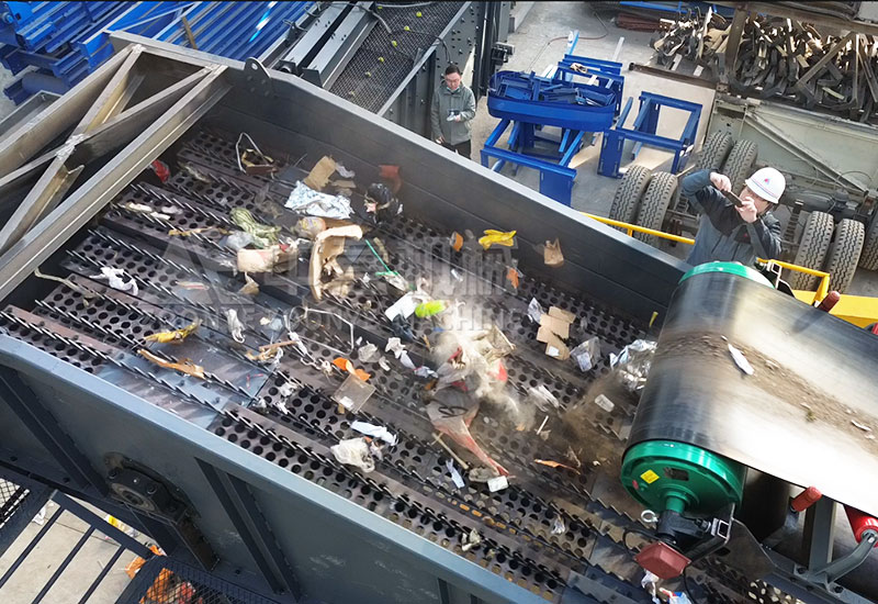 弹跳筛筛分物料.jpg 弹跳筛筛分物料