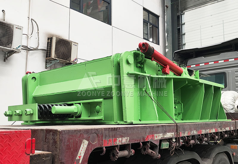 反击式破碎机底座.jpg 反击式破碎机底座