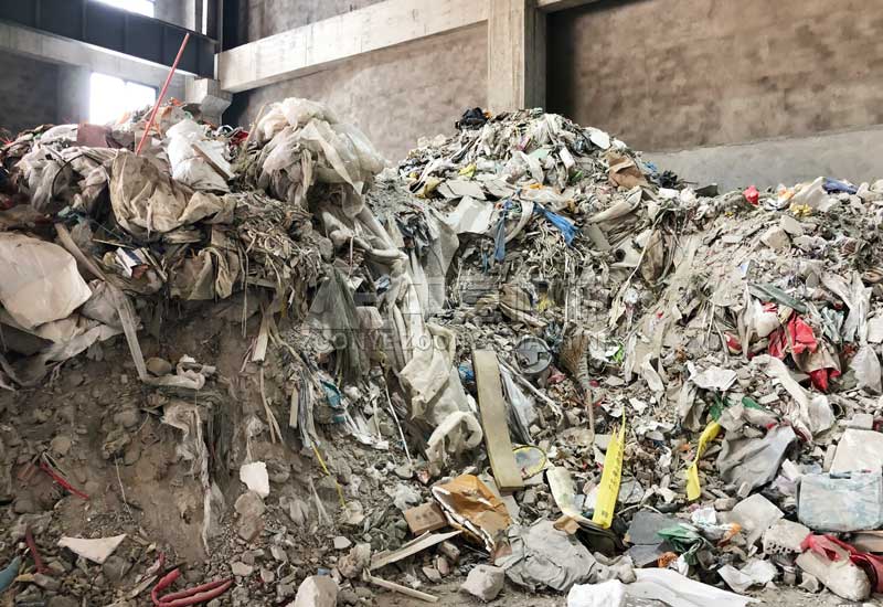 等待处理的装修垃圾 等待处理的装修垃圾