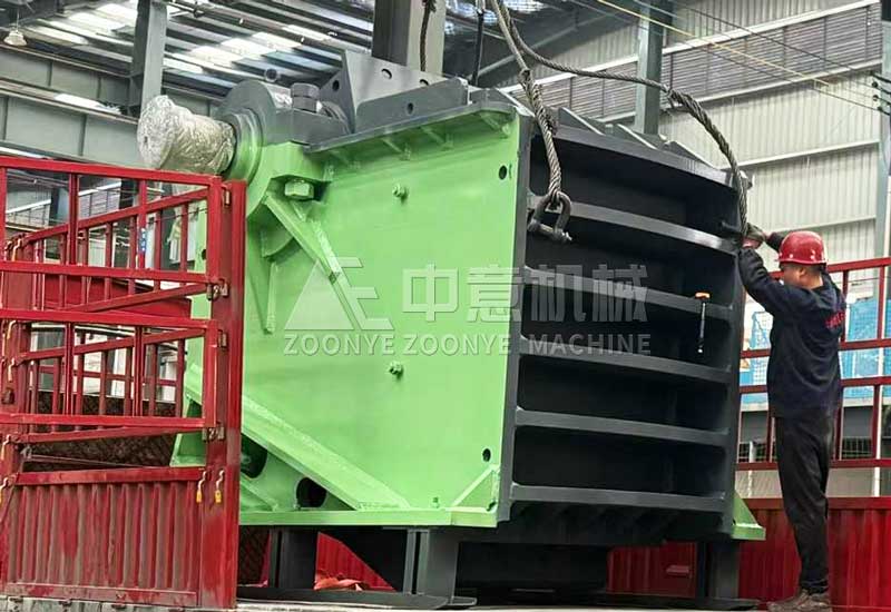 鄂式破碎机jpg 鄂式破碎机